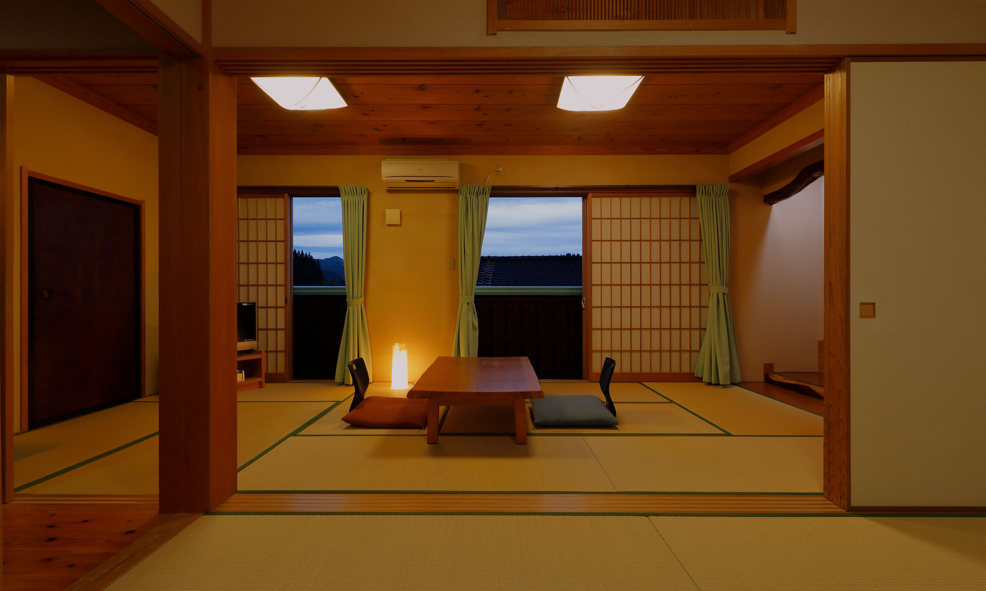 Japanese-style room 9 tatami mats